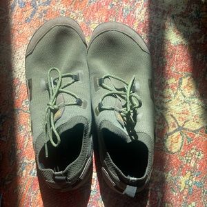 Xero Men’s Oswego Sz 12